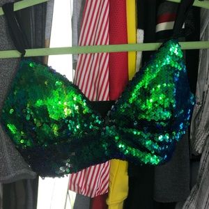 Rave bra